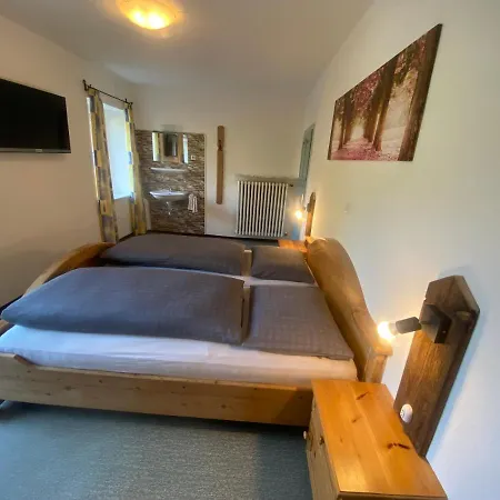 Kro Zimmer 2 Am Manoetscherhof *